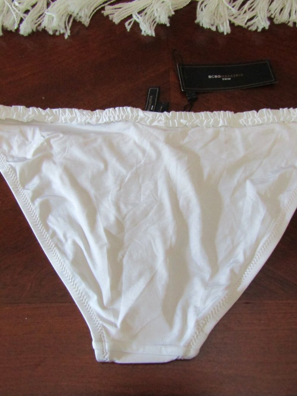 BCBG White Ruffle Swim Bottom Large - Picture 5 of 7